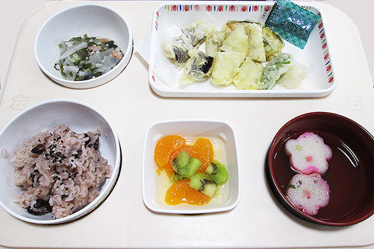 画像　配食サービス